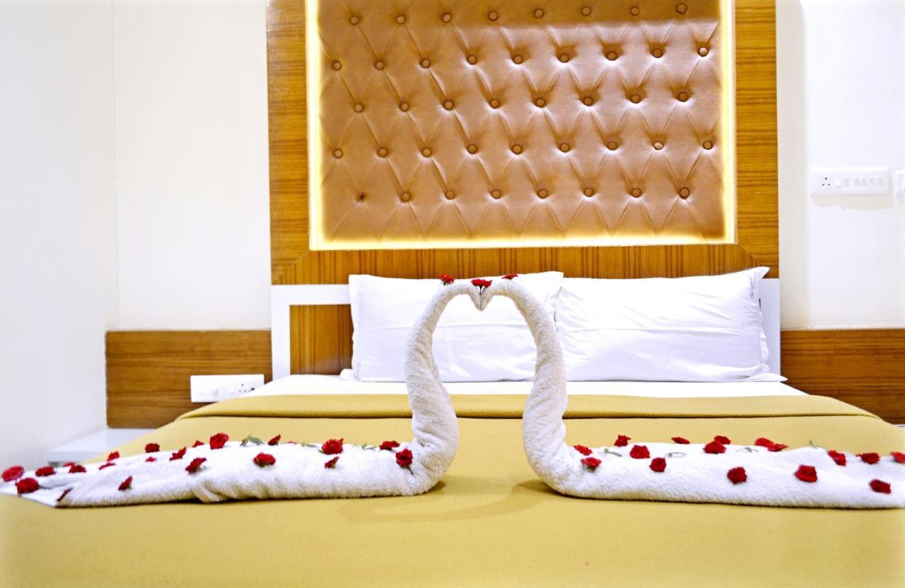 Tr Residency Otel Pondicherry Dış mekan fotoğraf